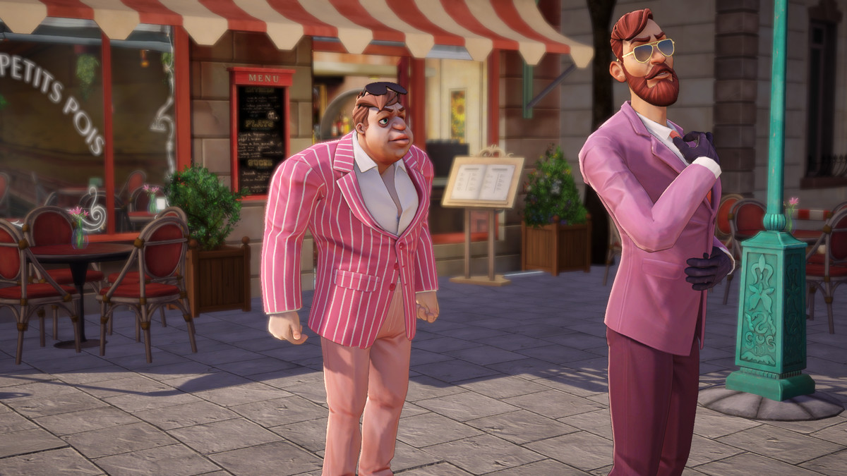 Deux personnages suspects vêtus de rose se tiennent devant ce qui ressemble à un café parisien dans Broken Sword : Parzival's Stone