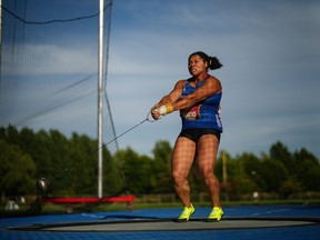 Camryn Rogers, de Richmond, en Colombie-Britannique, participe à la compétition féminine de marteau aux championnats canadiens d'athlétisme à Langley, en Colombie-Britannique, le vendredi 28 juillet 2023.