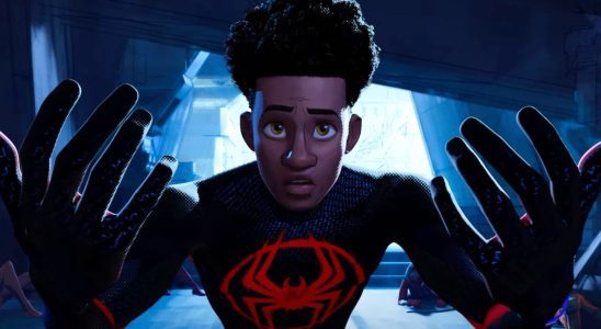 Spider-Man: Across the Spider-Verse Cuts Dialogue, laissant les fans confus et contrariés