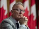 Le conservateur québécois le plus important des conservateurs fédéraux affirme que les préoccupations de son parti concernant la SRC ne s'appliquent pas à la branche francophone du diffuseur, mais l'un de ses sénateurs suggère qu'il est nécessaire d'examiner son mandat.