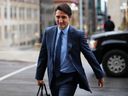 Le premier ministre Justin Trudeau arrive pour une réunion du Cabinet sur la Colline du Parlement à Ottawa, le mardi 19 septembre 2023.