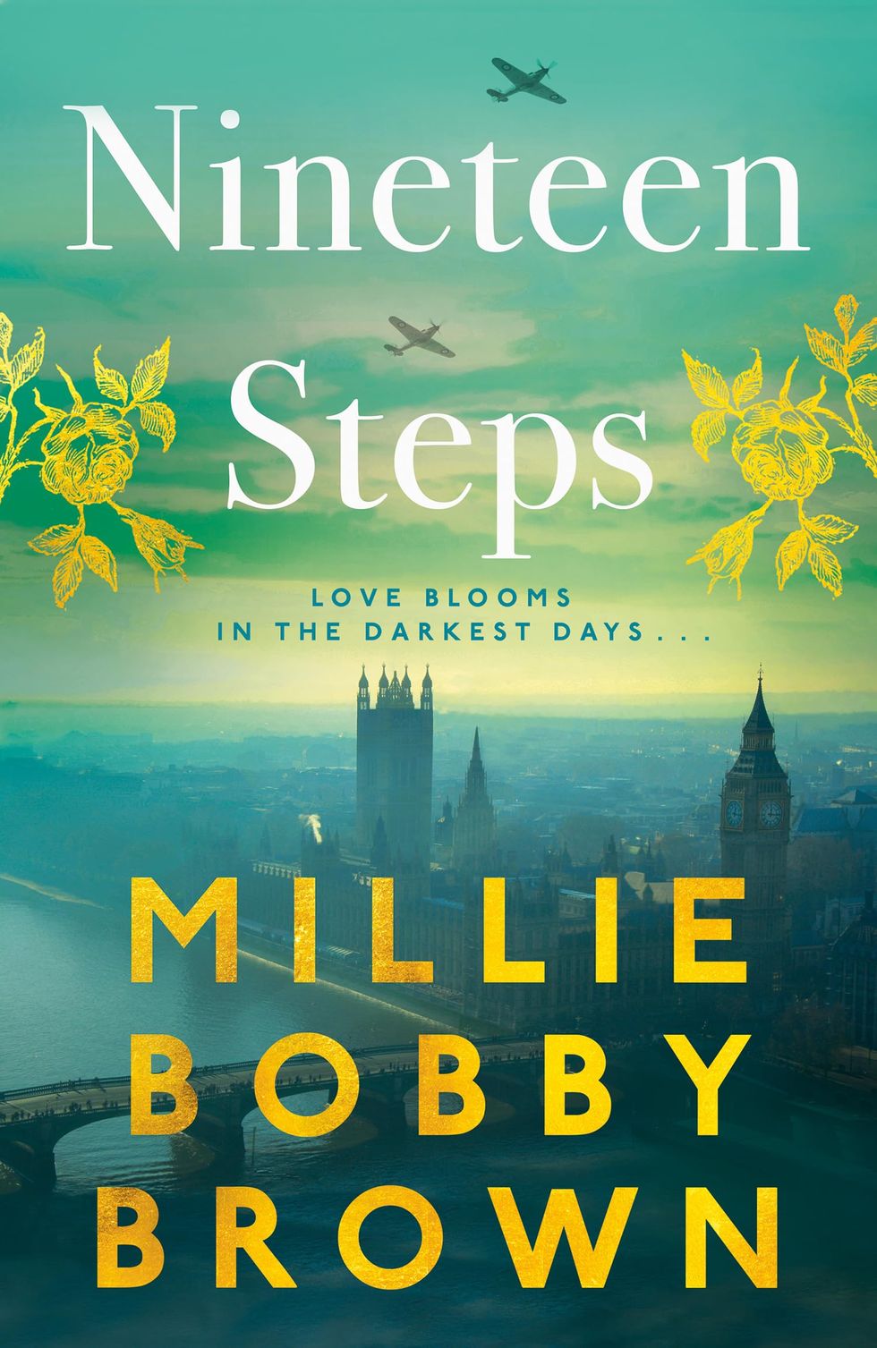 Nineteen Steps : le premier roman inspiré des événements réels de l'histoire de sa famille, de la star mondiale Millie Bobby Brown