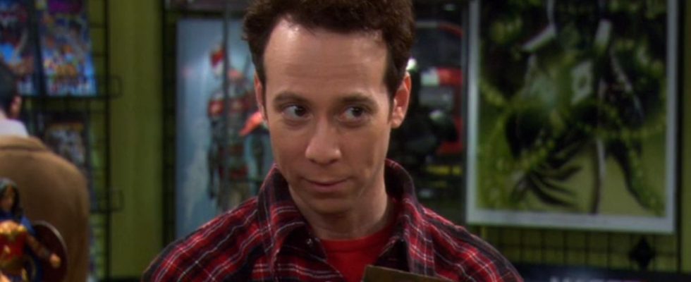 Le casting de Big Bang Theory n'a presque jamais quitté le scénario pendant le tournage de la série, mais un moment ad-lib majeur a contribué à donner à Stuart un rôle beaucoup plus important