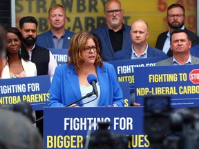 La chef du PC du Manitoba, Heather Stefanson, fait une annonce de campagne électorale à Winnipeg.
