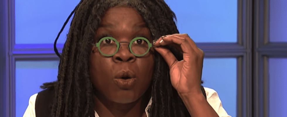 Leslie Jones playing Whoopi Goldberg in a Saturday Night Live skit