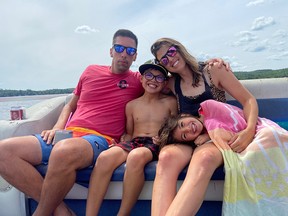 Chris Snow et sa famille