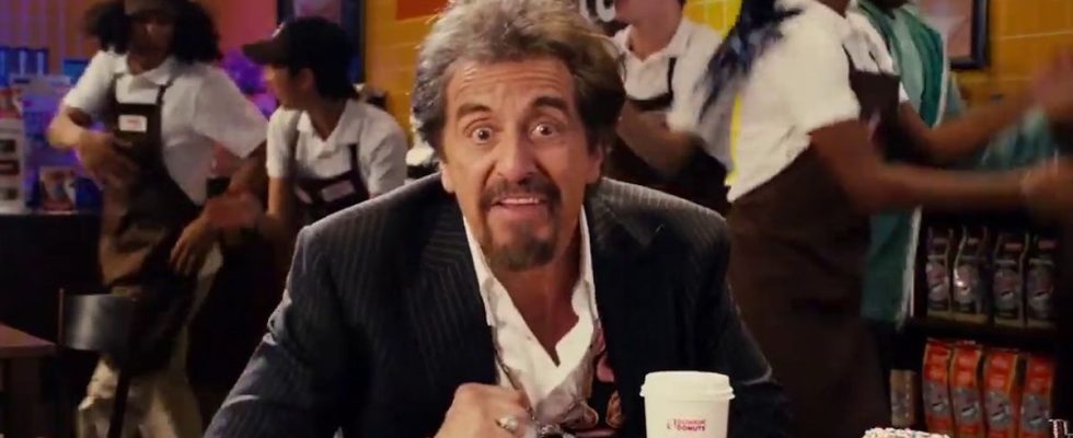 Al Pacino sitting in donut shop in Jack and Jill