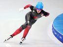 Valérie Maltais, du Canada, patine lors de la finale du départ en groupe féminin le jour 15 des Jeux olympiques d'hiver de Pékin 2022, à l'Anneau national de patinage de vitesse, le 19 février 2022, à Pékin.