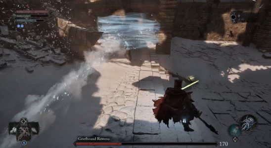Image from Lords of the Fallen (LotF) showing a battle with Griefbound Rowena as part of a guide on how to beat her in the game.