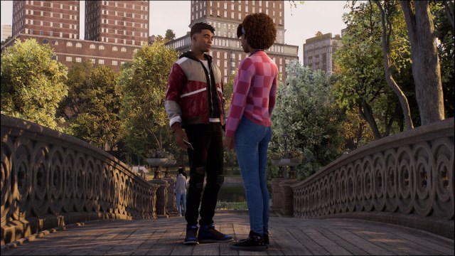 Miles et Hailey dans Spider-Man 2.