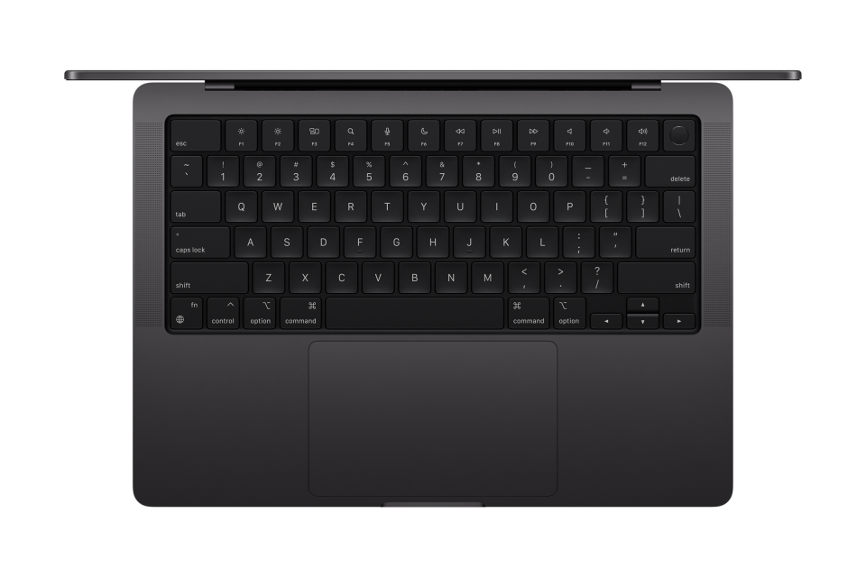 La nouvelle couleur Space Black d'Apple pour ses MacBook Pro rafraîchis masquerait mieux les empreintes digitales par rapport aux modèles argentés. 