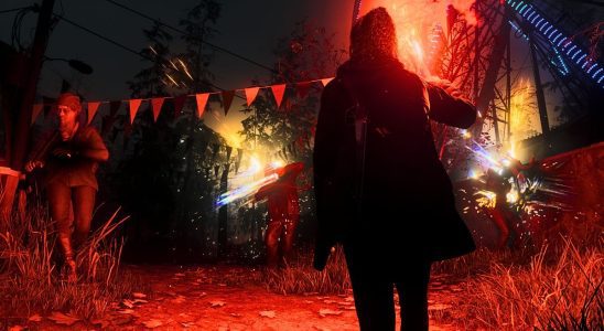 Saga using a flare against a group of Taken in Alan Wake 2