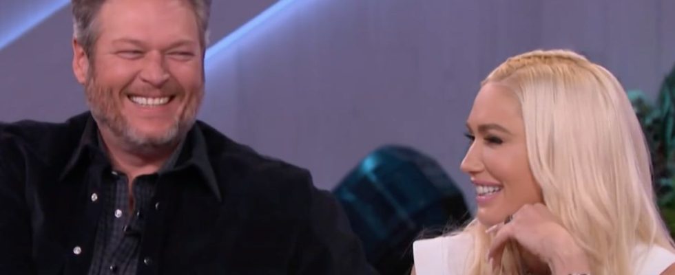 Blake Shelton and Gwen Stefani being interviewed on The Kelly Clarkson Show