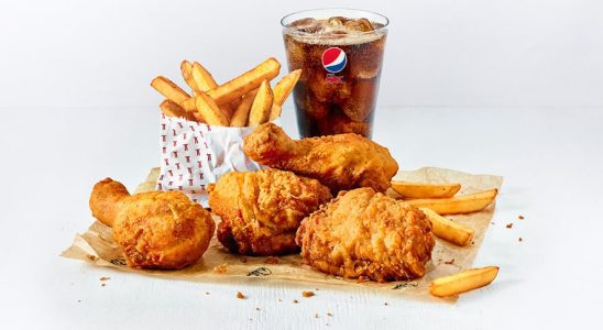 KFC décerne au joueur de Zelda un trophée de poulet de 10 000 $ pour le speedrun « 11 herbes et épices »