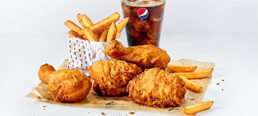 KFC décerne au joueur de Zelda un trophée de poulet de 10 000 $ pour le speedrun « 11 herbes et épices »