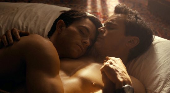 Le drame romantique gay de la star de Bridgerton, Jonathan Bailey, fait ses débuts avec un score de 100 % Rotten Tomatoes