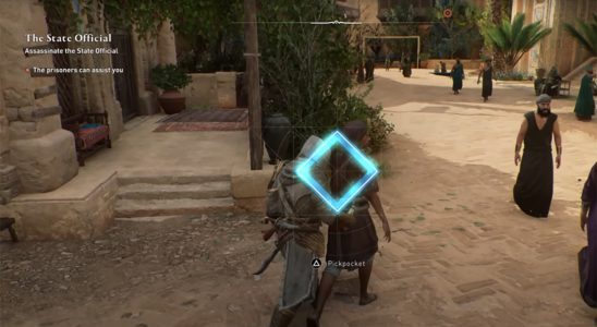 An image showing pickpocketing in Assassin's Creed Mirage (AC Mirage) as part of an article on the best way to get easy Favor Tokens.