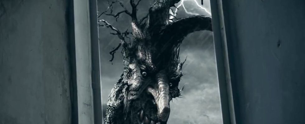 Suckablood's tree monster as part of a list on the best terrifying short horror videos on YouTube.