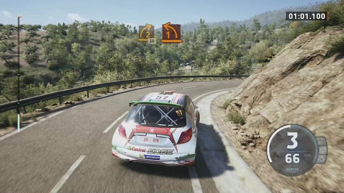 Revue EA Sports WRC 7 : Montrant une Peugeot blanche dans un virage sur une route à flanc de colline française.