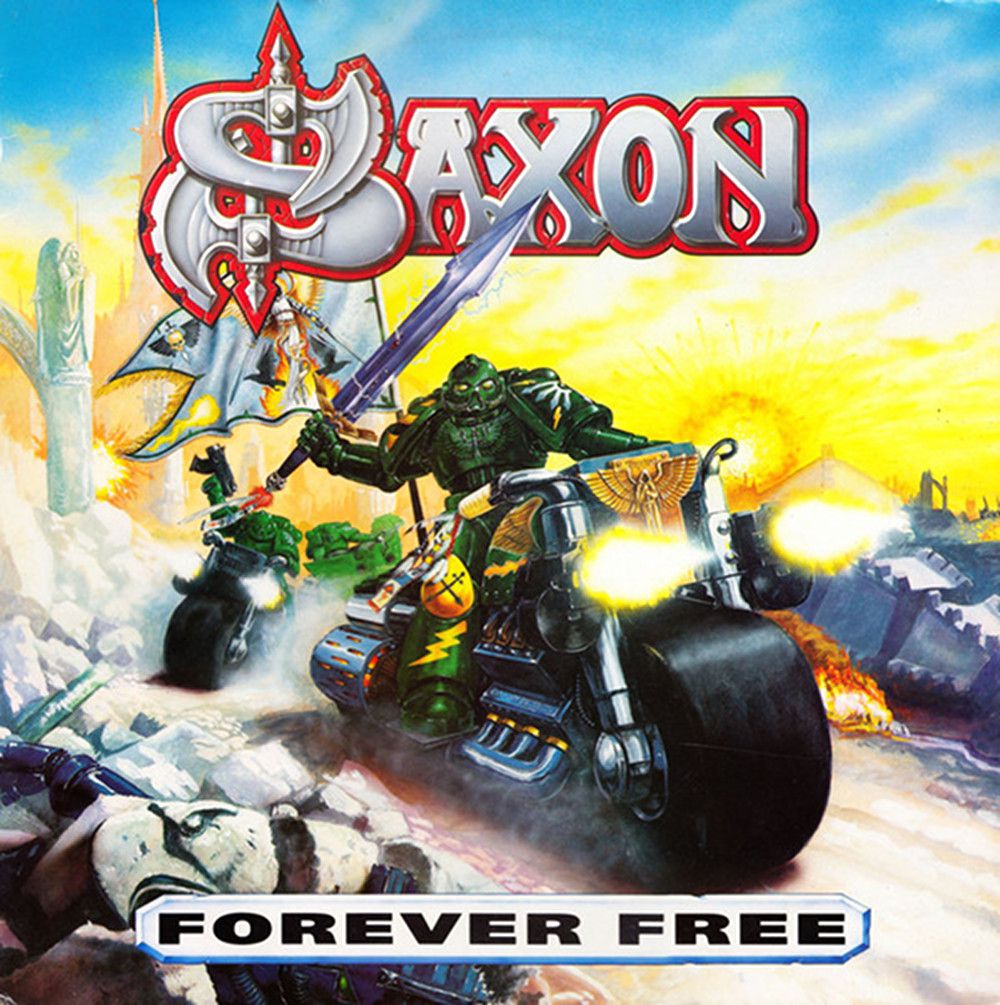 Un space marine des Dark Angels part au combat sur son vélo dans la pochette de Saxon's Forever Free.