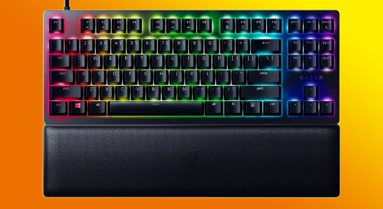 Achetez l'un des meilleurs claviers TKL de Razer à moitié prix pour le Black Friday