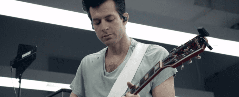 YouTube How to Be Mark Ronson