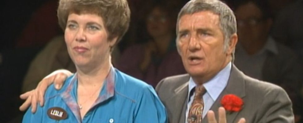 Richard Dawson and female contestant during Family Feud Fast Money Round