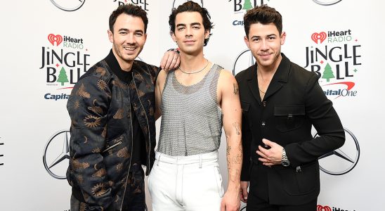 NEW YORK, NEW YORK - DECEMBER 10: (L-R) Kevin Jonas, Joe Jonas, and Nick Jonas of The Jonas Brothers attend the iHeartRadio Z100 Jingle Ball 2021 on December 10, 2021 in New York City. (Photo by Ilya S. Savenok/Getty Images for iHeartRadio )