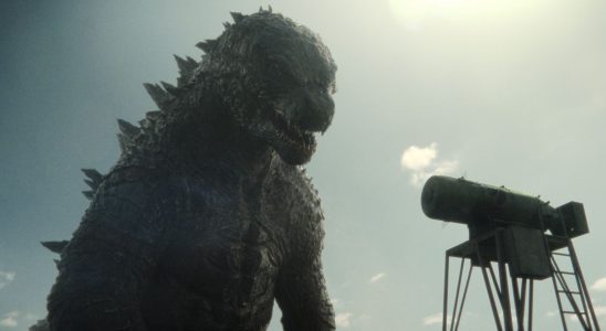 L'émission Monarch d'Apple TV veut que le point de vue de Godzilla soit « inconnaissable »