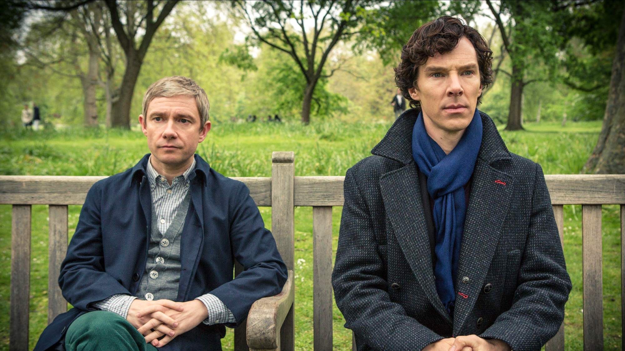 Martin Freeman dans le rôle de Watson et Benedict Cumberbatch dans le rôle de Sherlock dans Sherlock