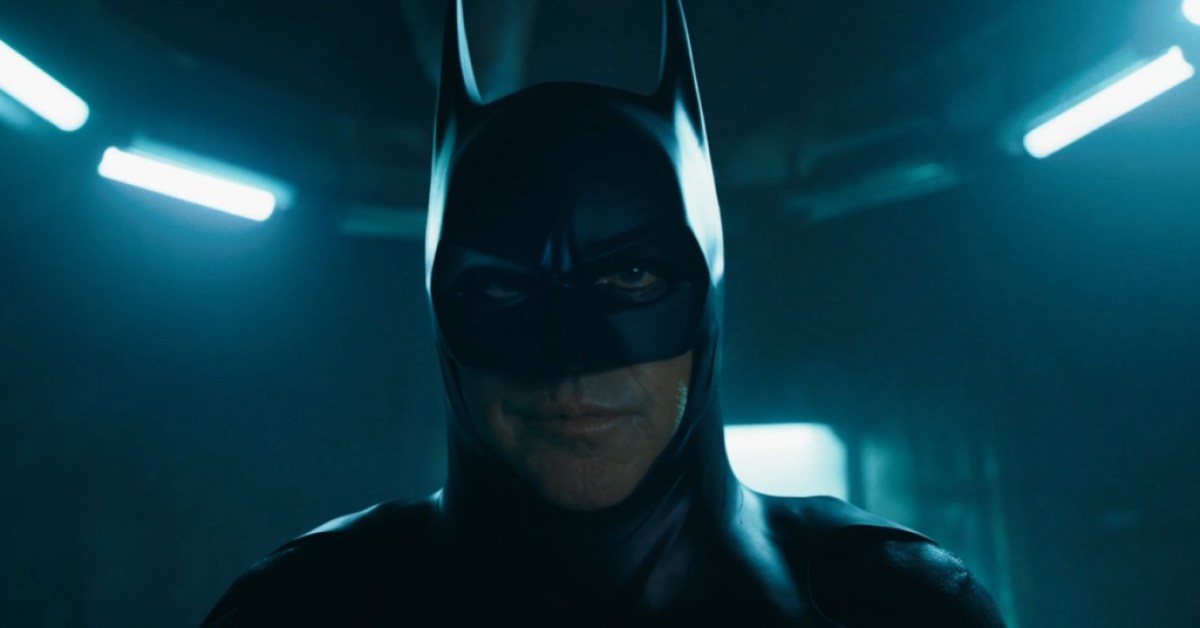 La bande-annonce officielle de Flash arrive parallèlement au Super Bowl, avec Ezra Miller rencontrant Michael Keaton Batman, ainsi que Zod et Supergirl.