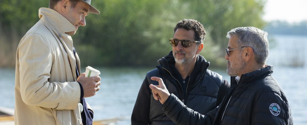 George Clooney et Joel Edgerton ont provoqué la « panique » du studio avec les garçons dans le bateau [Exclusive Interview]