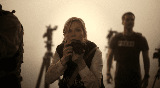 Kirsten Dunst in Civil War Movie