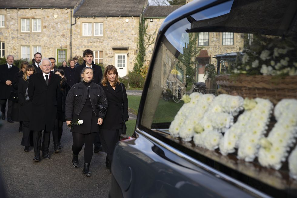 les funérailles de Heath, Emmerdale