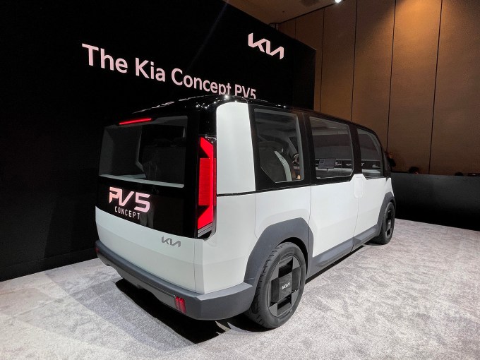 Le concept électrique Kia PV5 au CES 2024