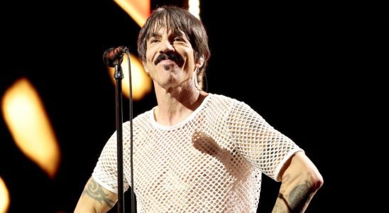 CHICAGO, ILLINOIS - AUGUST 06: Anthony Kiedis of the Red Hot Chili Peppers performs in concert during Lollapalooza at Grant Park on August 06, 2023 in Chicago, Illinois. (Photo by Gary Miller/FilmMagic)