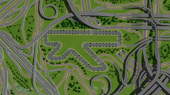 Mods Cities Skjylines : un enchevêtrement compliqué d'autoroutes.