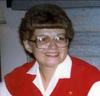 Les détectives des homicides de la Police provinciale de l'Ontario recherchent des informations sur le meurtre de Barbara Chapman, mère de deux enfants, en 1984.  PPO