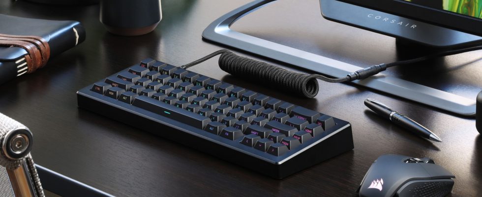 Le nouveau clavier de jeu Drop CSTM65 montre que plus grand n'est pas toujours mieux