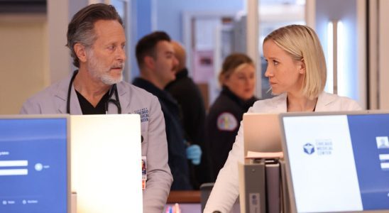 Dean Archer and Hannah Asher in Chicago Med Season 9 premiere