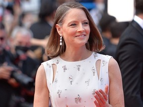 Jodie Foster est photographiée au Festival de Cannes en 2021.