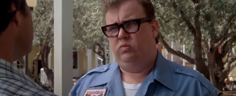 John Candy makes a face of questioning in National Lampoon
