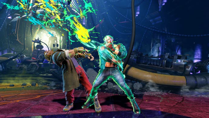 Capture d'écran d'Ed de Street Fighter 6 frappant un adversaire en plein combat avec des étincelles vertes électriques