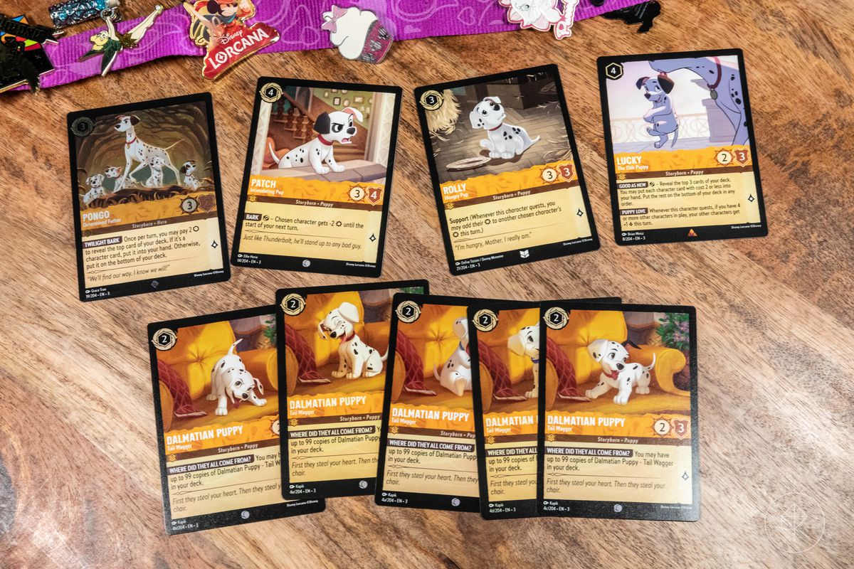 Les détails du jeu de chiots incluent Pongo, Patch, Rolly et Lucky, ainsi que 5 Dalmatiens sans nom.