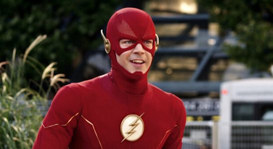 Barry smiling in Flash suit in The Flash final season