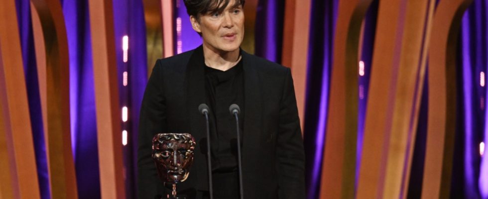 LONDON, ENGLAND - FEBRUARY 18: Cillian Murphy accepts the Leading Actor Award for 'Oppenheimer' during the 2024 EE BAFTA Film Awards, held at the Royal Festival Hall on February 18, 2024 in London, England.