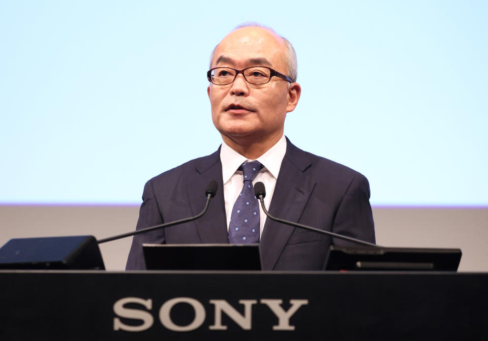 Le vice-président exécutif et directeur financier de Sony Hiroki Totoki à Tokyo le 2 février 2023. (Photo par YOSHIKAZU TSUNO/Gamma-Rapho via Getty Images)
