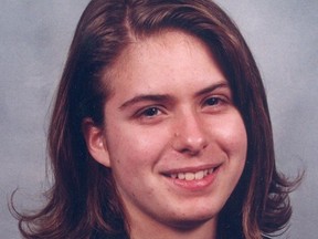 Guylaine Potvin, que l'on voit sur une photo distribuée par la Police provinciale du Québec, a été retrouvée morte dans son appartement de Jonquière, au Québec, le 28 avril 2000.