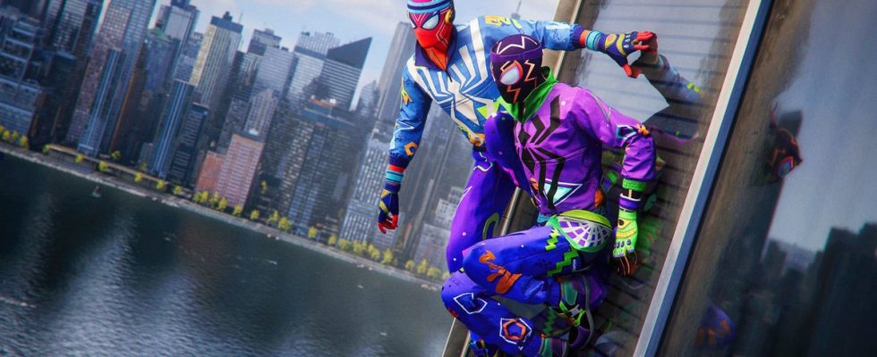Marvel's Spider-Man 2 reçoit de nouveaux costumes, New Game Plus