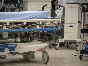 Du matériel médical est photographié lors d'une formation de simulation à l'hôpital St. Michael's de Toronto, en août 2019.
